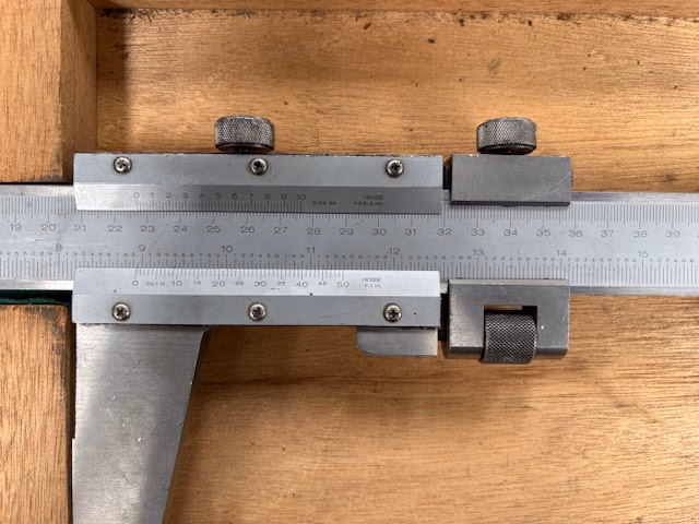 Mitutoyo 1500mm Vernier Caliper