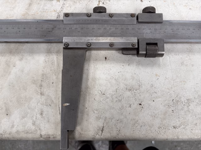 Mitutoyo 1500mm Vernier Caliper