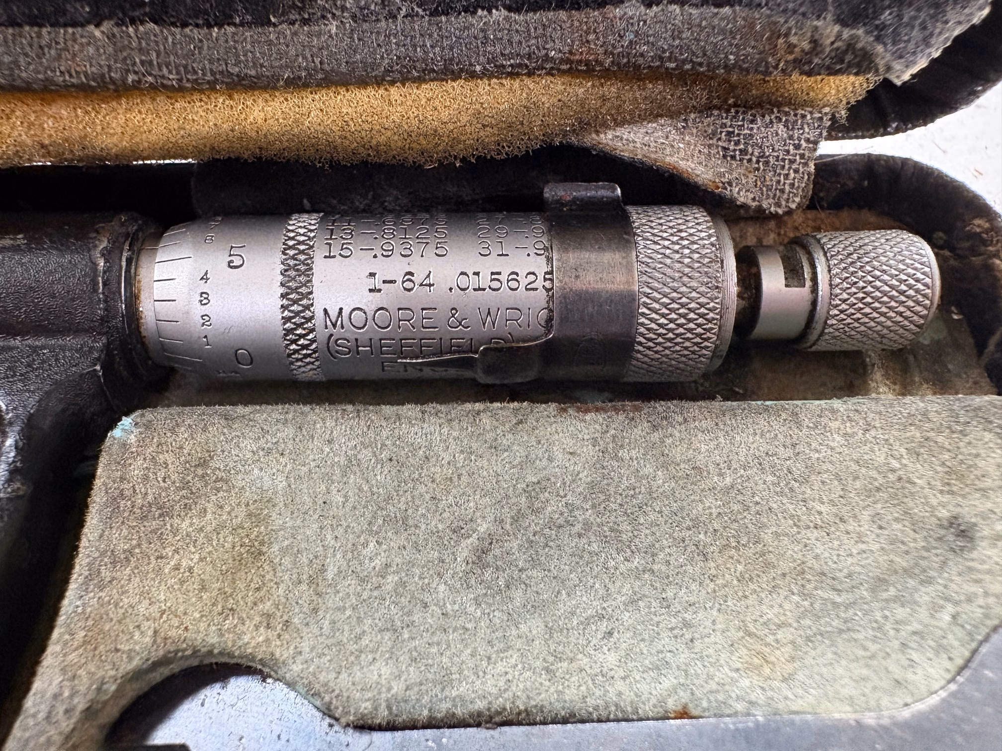 Moore and Wright Micrometer 2" - 3"