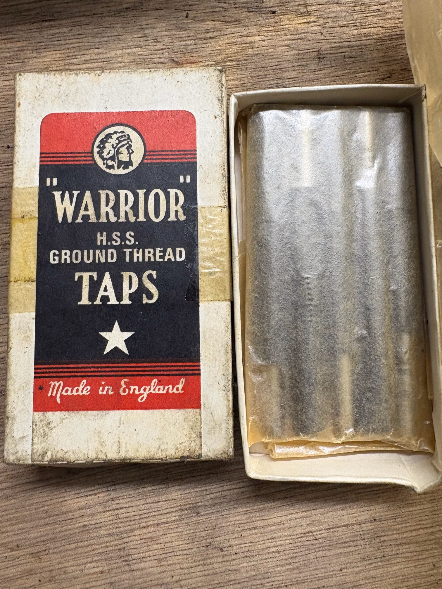 WARRIOR 5/16 x 18 Tap Set