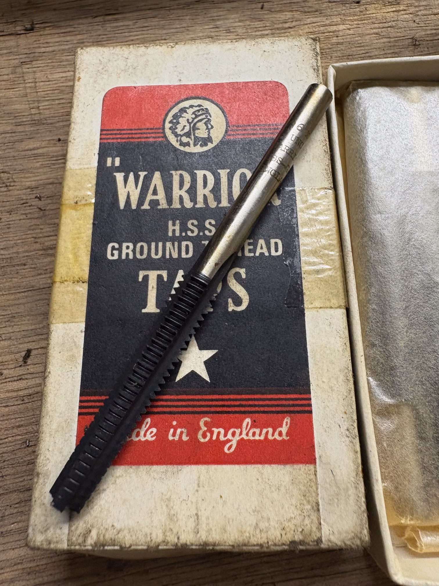 WARRIOR 5/16 x 18 Tap Set
