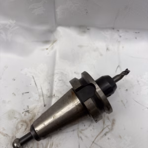 BT40 Tool Holder C/w Cutter